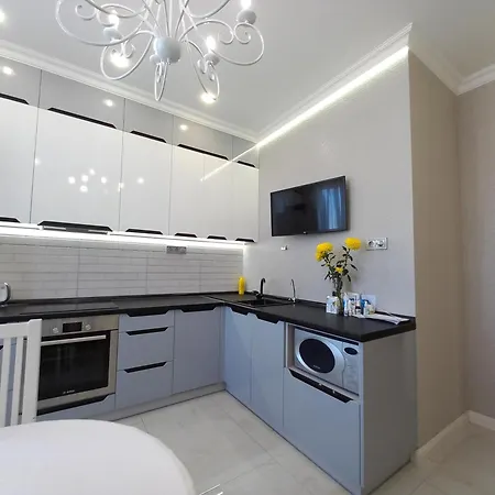 Апартаменты 2-кімнатна з видом на море горизонт *