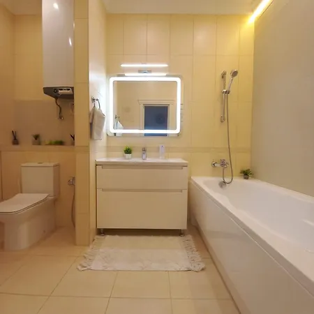 2-кімнатна з видом на море горизонт Apartman Odessza