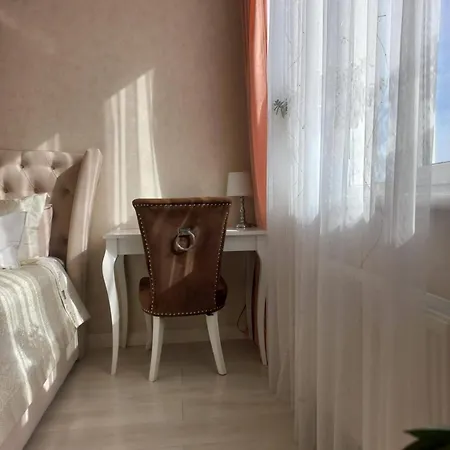 2-кімнатна з видом на море горизонт Apartman Odessza