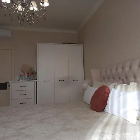 2-кімнатна з видом на море горизонт Apartman Odessza